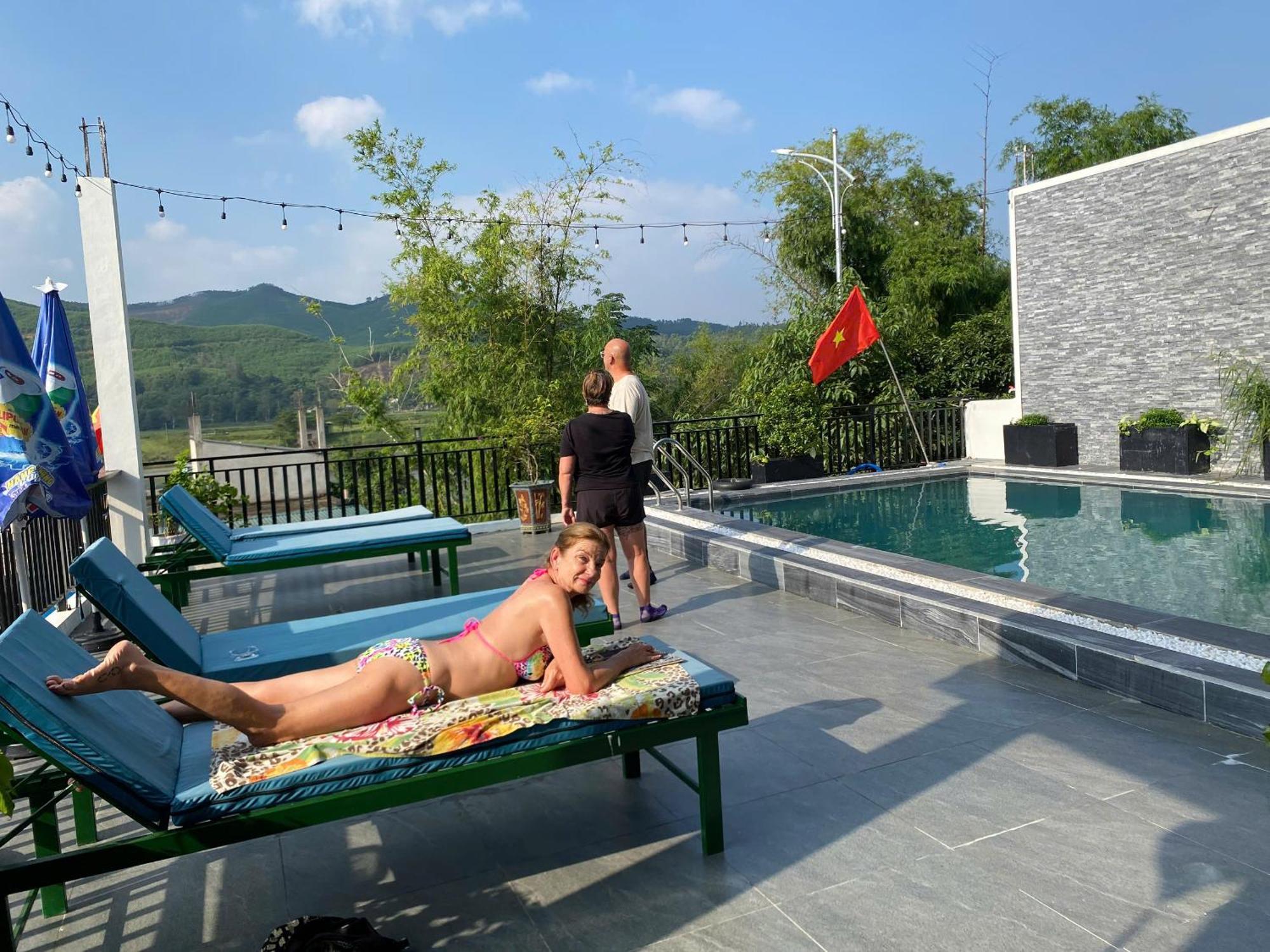 Tutu'S Homestay Phong Nha Exterior foto